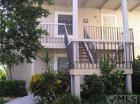 2nd image of 18510 SE Wood Haven Ln APT B