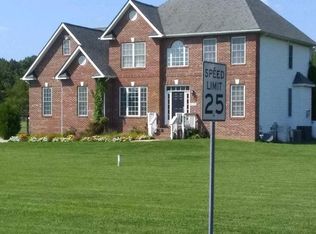 46190 N Greens Rest Dr, Great Mills, MD 20634