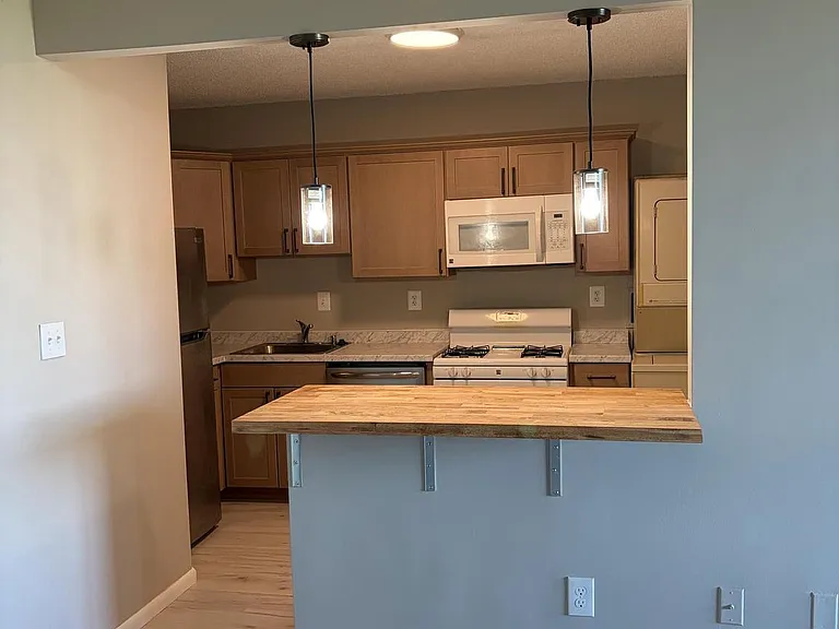 3701 S George Mason Dr #808N — Photo 4