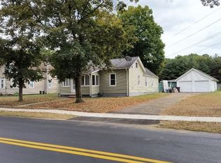 86 Montgomery St, Westfield, MA 01085