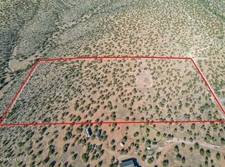 1829 W Silent Spring Cyn, Paulden, AZ 86334