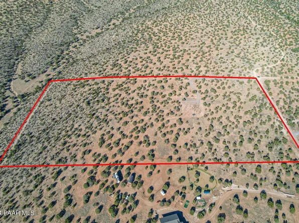 1829 W Silent Spring Cyn, Paulden, AZ 86334