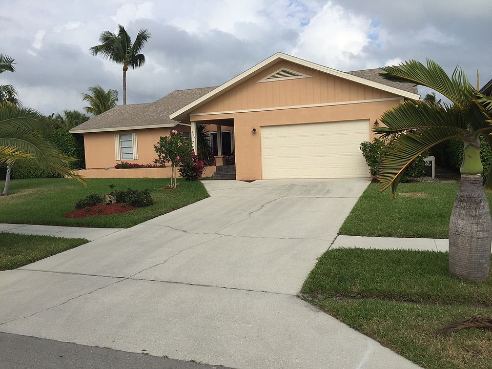 1st image of 439 Persian Ct