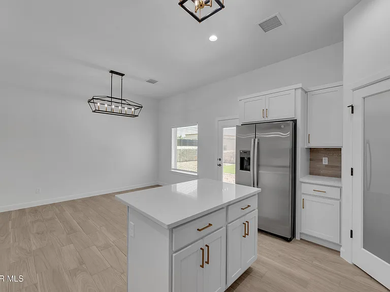 781 Cedarwood Ave — Photo 21