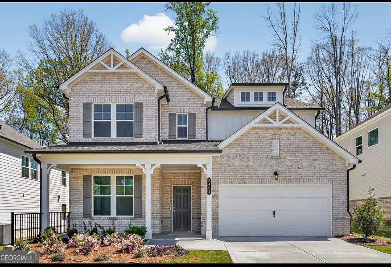 5 bed, 3504 sqft, $3,500 — Photo 1