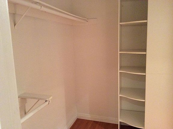 5th image of 18324 Clark St Unit 112