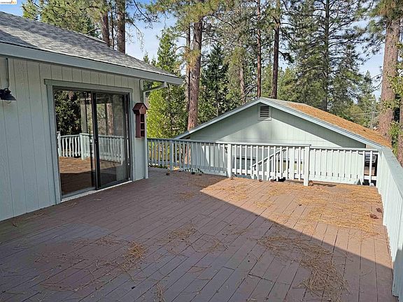 2nd image of 19955 Pine Mountain Dr