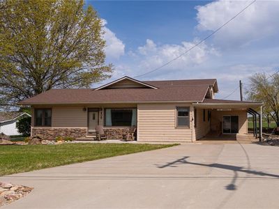 405 E Park Rd, Garnett, KS, 66032