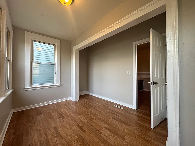 187 Wolcott St #1 — Photo 10