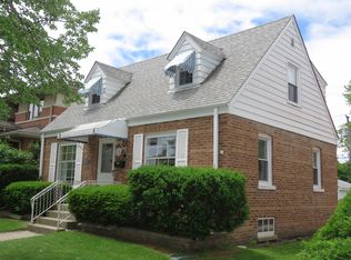 244 N Lincoln Ave, Park Ridge, IL 60068