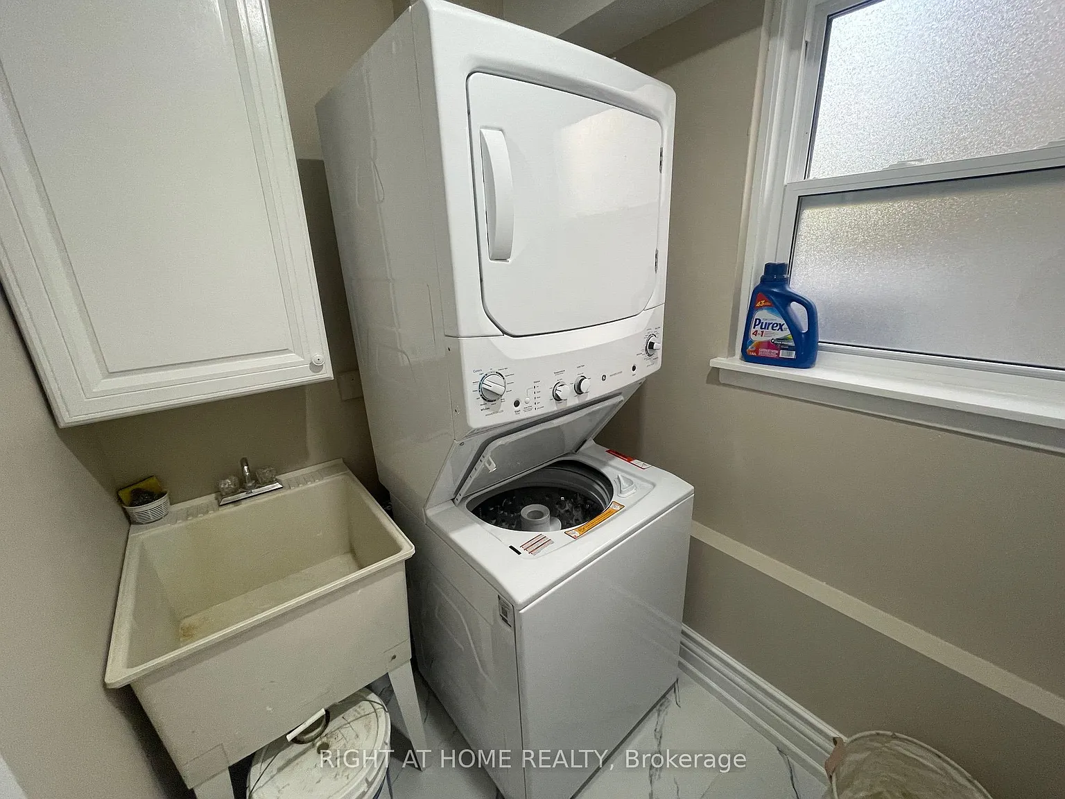 1 bed, $1,390 — Photo 4