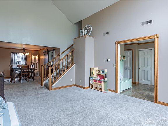 4th image of 8469 Doe Run Pl