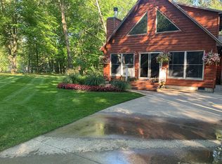 11077 Heather Ln, Canadian Lakes, MI 49346