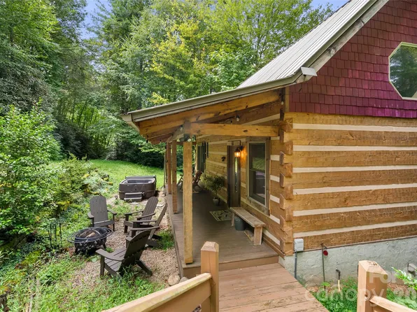 110 Guntertown Rd, Marshall, NC 28753