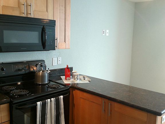 breakfast bar