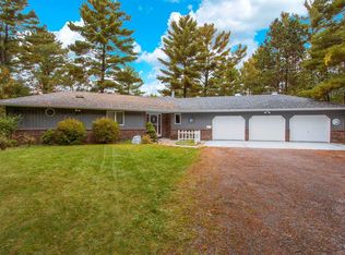 1181 Silver Creek Trl, Wisconsin Rapids, WI 54494