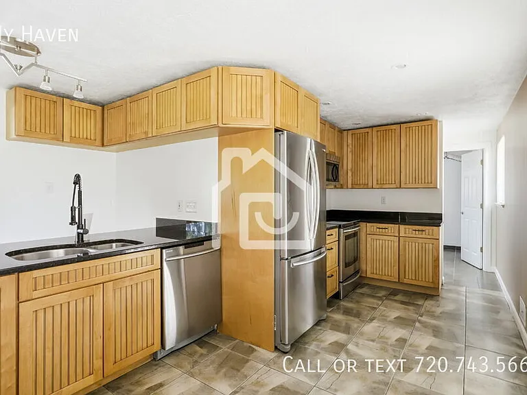 2567 S Stuart St — Photo 5