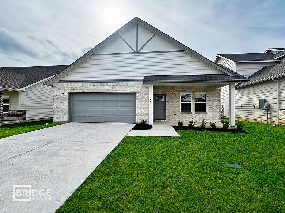 1st image of 602 Thistle Brook Dr