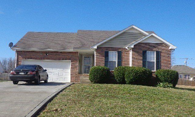 1st image of 1816 Cottingham Ct