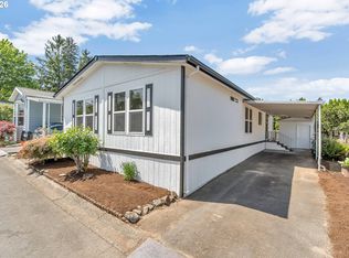 21100 NE Sandy Blvd Unit 6, Fairview, OR 97024