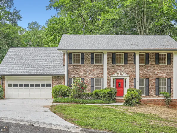2034 Starfire Dr, Atlanta, GA 30345
