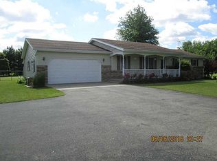 5945 Troy Sidney Rd, Piqua, OH 45356