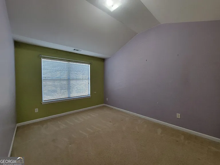 175 Stillwood Dr — Photo 30