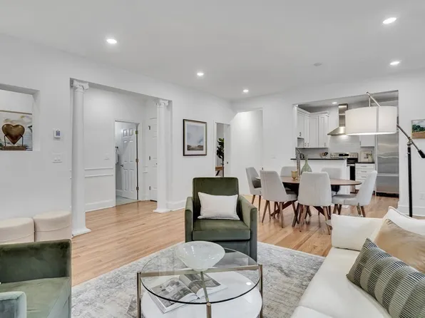 295 Beacon St APT 2, Boston, MA 02116