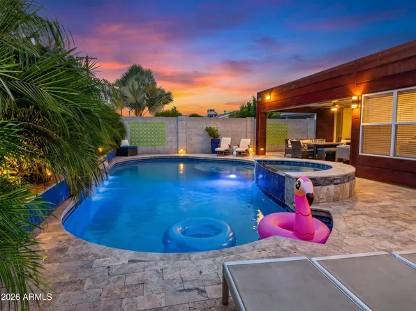 8002 E HUBBELL Street, Scottsdale, AZ 85257