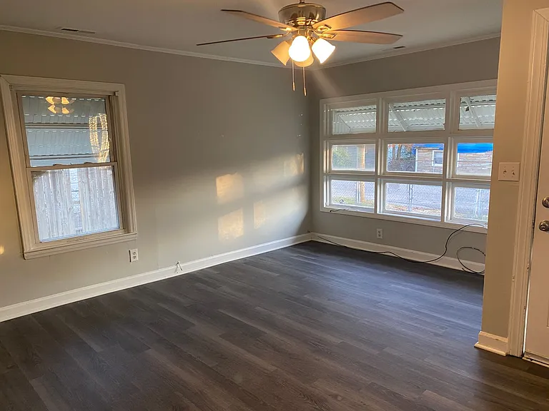206 Lenox Ave — Photo 3