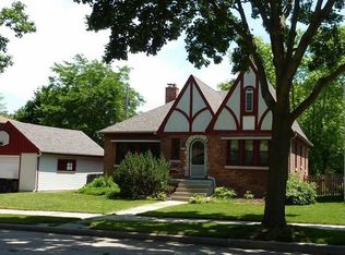 3472 N 90th St, Milwaukee, WI 53222