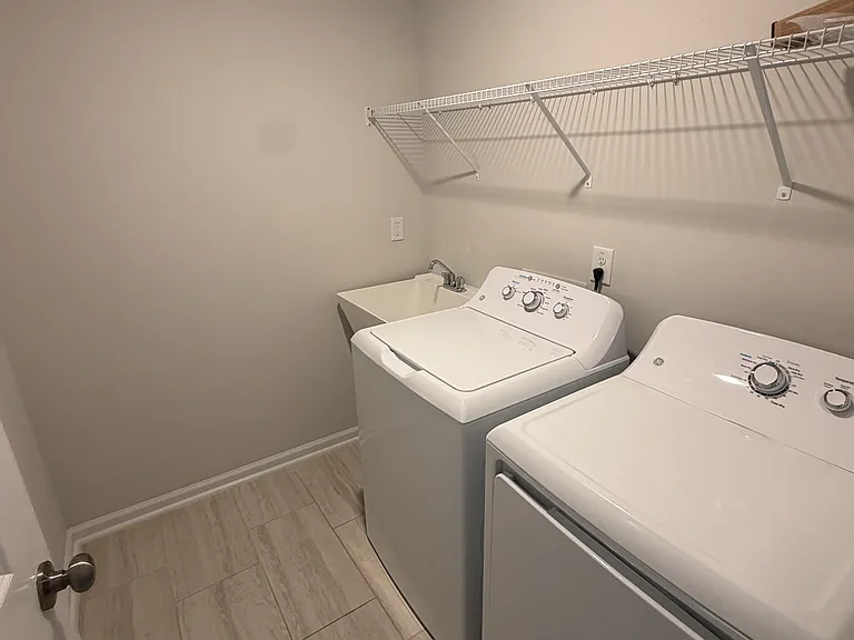 6530 Mezzo Ln — Photo 15