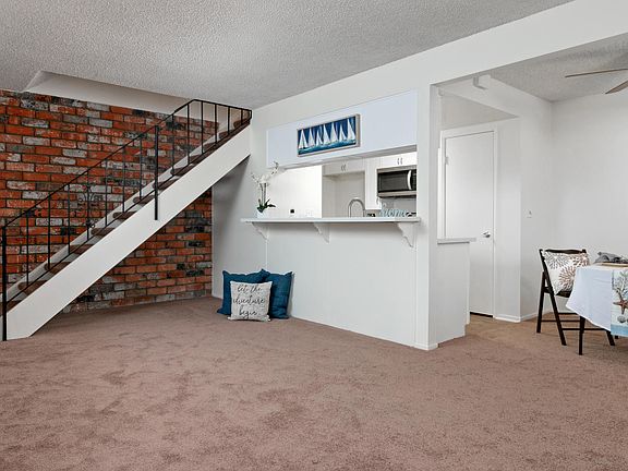 3rd image of 1234 Carlsbad Pl