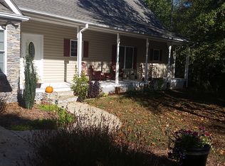 201 Fairforest Way, Pickens, SC 29671