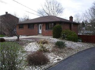 1730 Craig Dr, North Huntingdon, PA