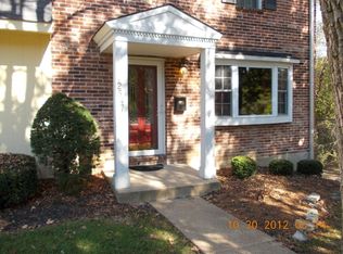 2547 Grayland Walk, Saint Louis, MO 63129