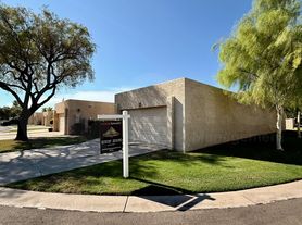 2059 E Brown Rd, Mesa, AZ