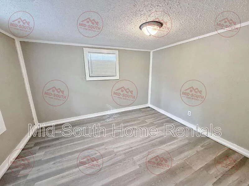 2 bed, 1.0 bath, 696 sqft, $995 — Photo 4