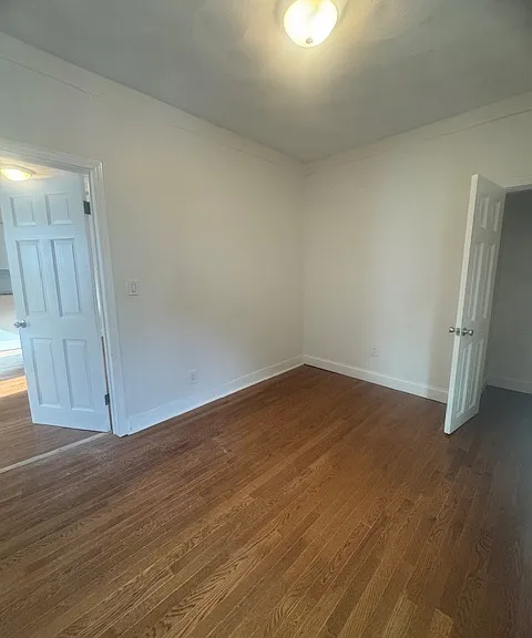 416-418 Admiral St #3 — Photo 7