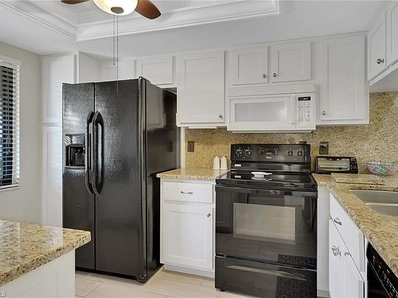 4th image of 9820 Citadel LN #103