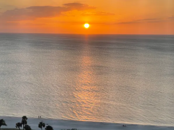 4751 Gulf Shore Blvd N #Penthouse 7, Naples, FL 34103