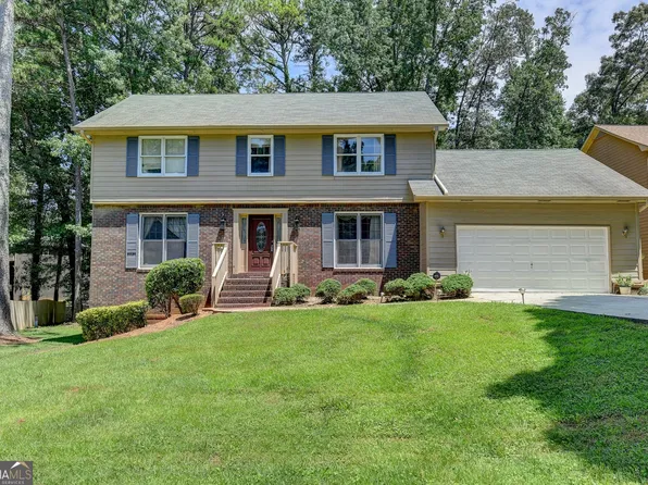 5032 Wind Point, Stone Mountain, GA 30088