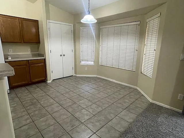 3033 W Graham Trail — Photo 4