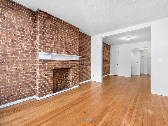 2nd image of 221 E 89th St APT 5C