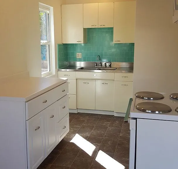 6737 Mohawk St — Photo 3