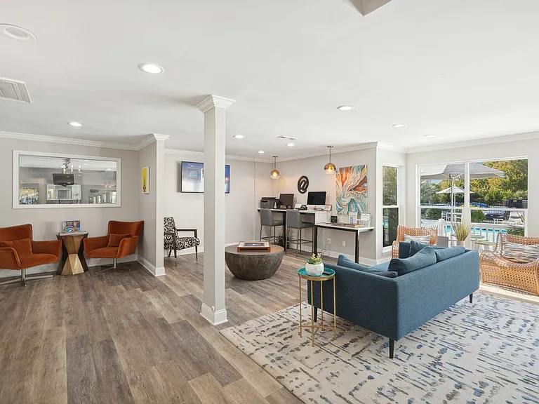 Cypress Pointe Apartment Homes — Photo 16