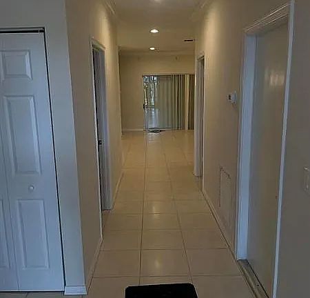 3rd image of 10895 Fillmore Dr