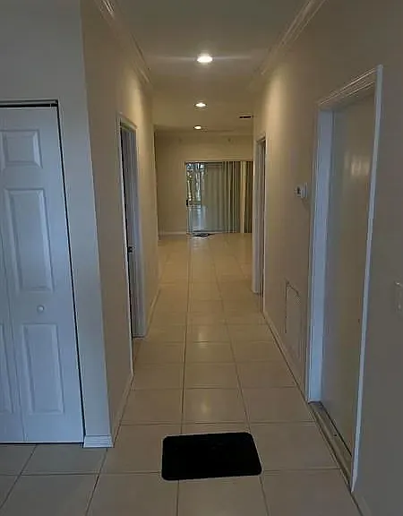 10895 Fillmore Dr — Photo 3