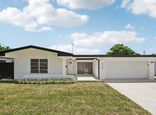 6764 Dogwood Dr, Hollywood, FL 33023