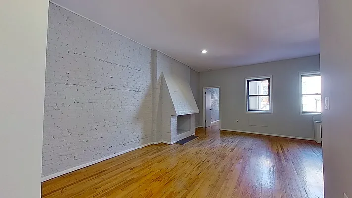 Rented by Compass | media 14